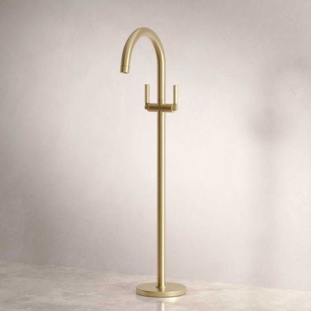 Senska - Bath Filler - Floor Mounted - Metal Lever - Brushed Brass