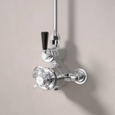 Linton Single Outlet Exposed Shower with 8" Rose - Black Lever - Chrome