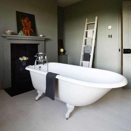 The Falmouth Cast Iron Bath