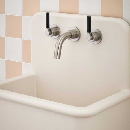 Senska - 3-Hole Basin Mixer Tap - Backsplash Basin Mounted - Black Lever