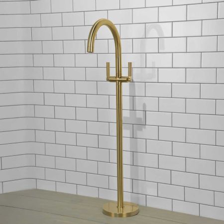 Senska - Bath Filler - Floor Mounted - Metal Lever - Brushed Brass