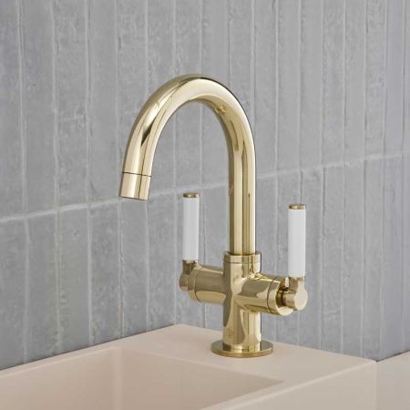 Senska Monobloc Basin Mixer - Deck Mounted - White Lever - Polished Brass