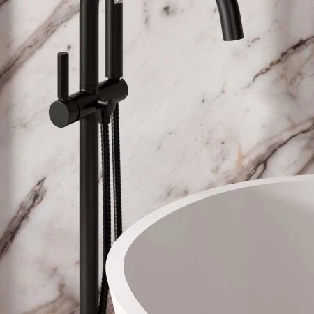 The Kleine Kahlo RossaStone® Oval Bath