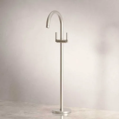 Bayor Floor Mounted Bath Filler - Metal Lever - Brushed Nickel