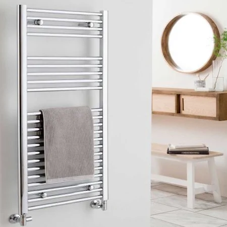Vogue Focus Straight Towel Rail - Mild Steel Construction - Heating Only - Wall Mounted - Chrome