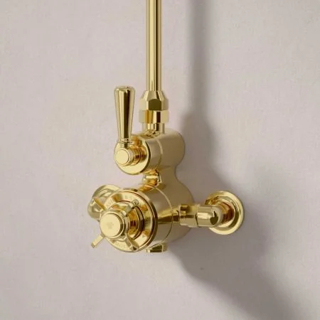Linton Single Outlet Exposed Shower - Metal Lever