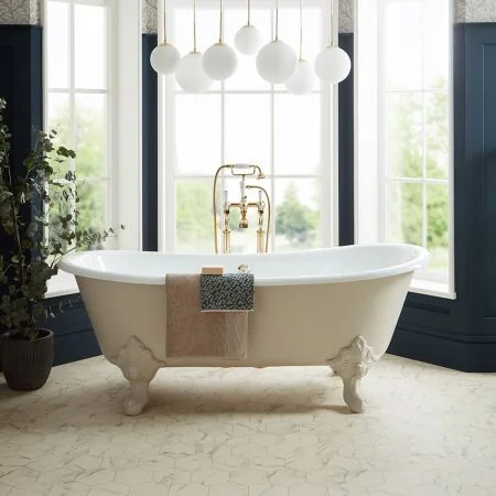 The Salcombe Clawfoot Cast Iron Bath