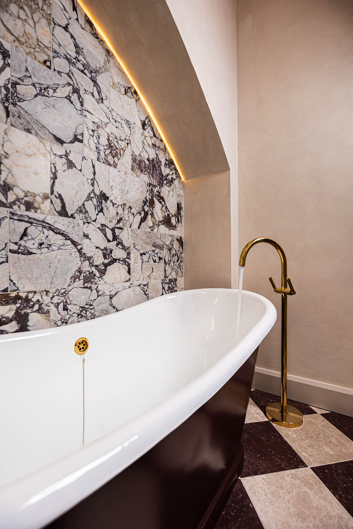 Ashbee_Stone-Bathroom-Shoot-4749