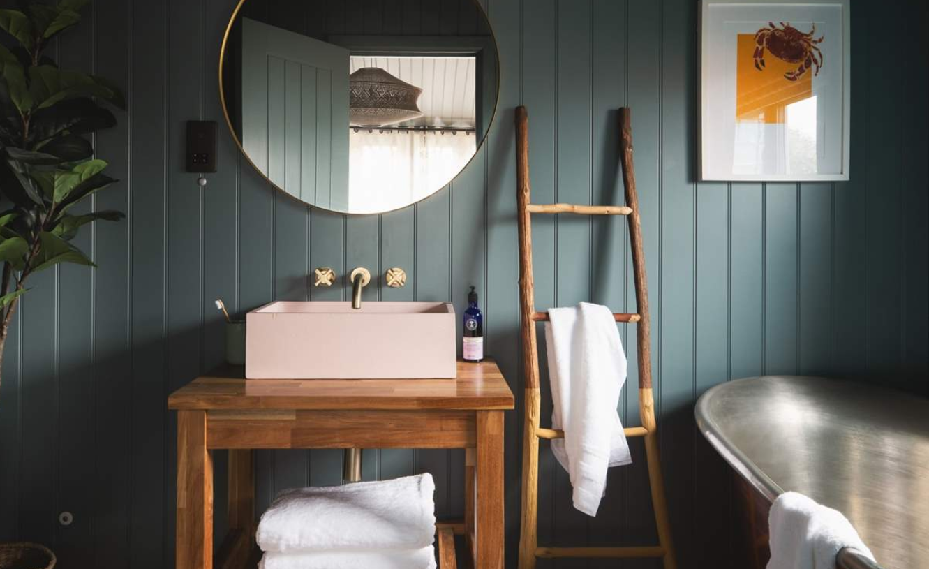 Shop_the_look_basins_-_Marisa_Hessian.2