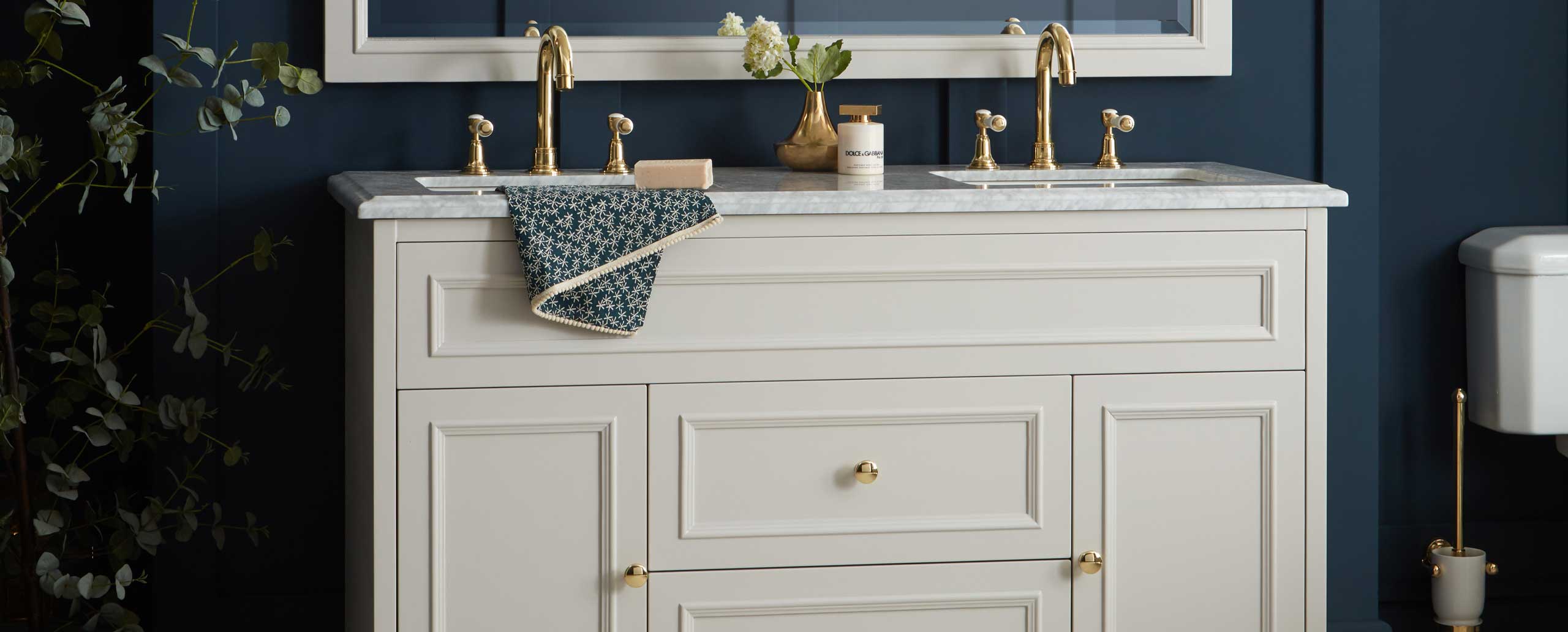 clp-basins-ash-banner-vanity-2560x1032